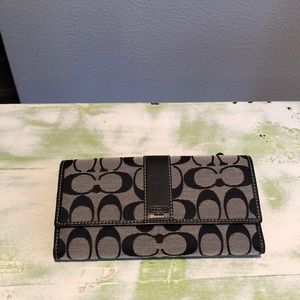 Coach wallet